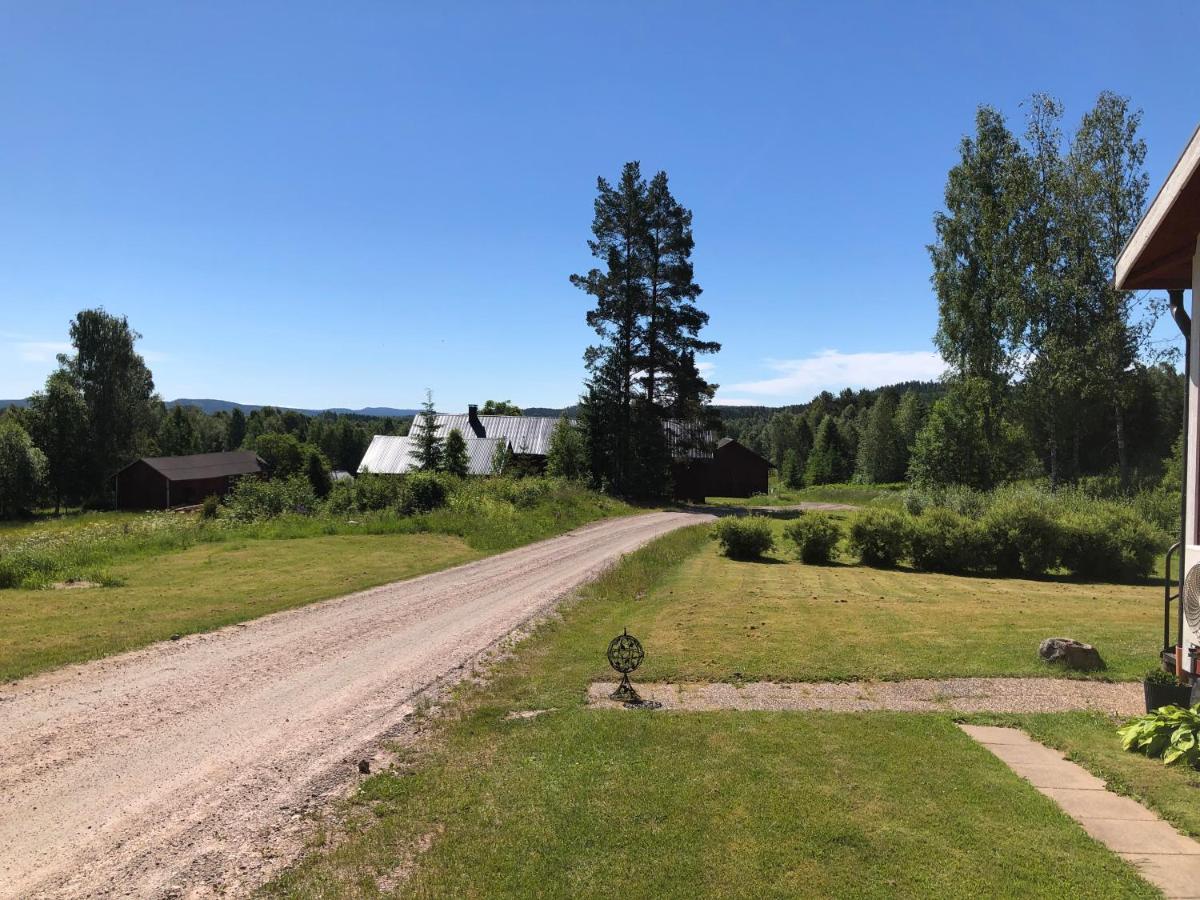 Trevlig Stuga Naera Hovfjaellet Торсби Екстериор снимка